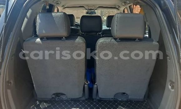 Sayi Na hannu Mercedes-Benz B-klasse Noir Mota in Kigali a Rwanda Sayi Na hannu Mercedes-Benz B-klasse Noir Mota in Kigali a Rwanda