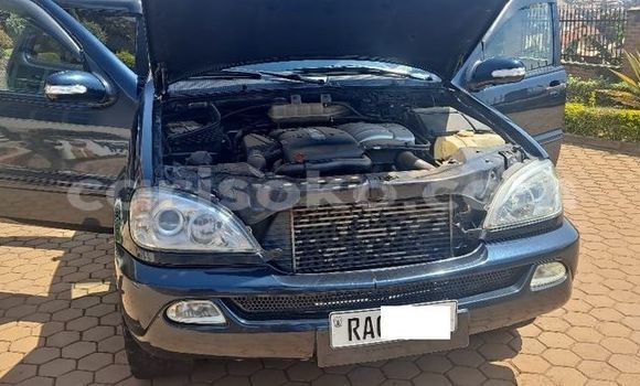 Sayi Na hannu Mercedes-Benz B-klasse Noir Mota in Kigali a Rwanda Sayi Na hannu Mercedes-Benz B-klasse Noir Mota in Kigali a Rwanda