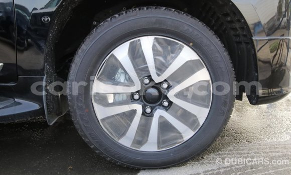Acheter Import Voiture Toyota Land Cruiser Noir à Import - Dubai, Rwanda Acheter Import Voiture Toyota Land Cruiser Noir à Import - Dubai, Rwanda