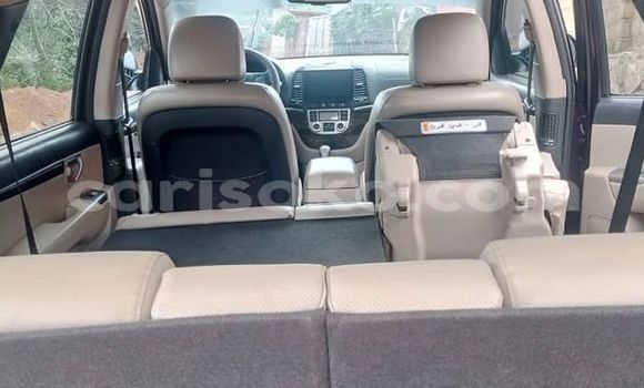 Sayi Na hannu Hyundai Santa Fe Marron Mota in Kigali a Rwanda Sayi Na hannu Hyundai Santa Fe Marron Mota in Kigali a Rwanda
