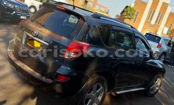 Sayi Na hannu Toyota RAV4 Gris Mota in Kigali a Rwanda Sayi Na hannu Toyota RAV4 Gris Mota in Kigali a Rwanda