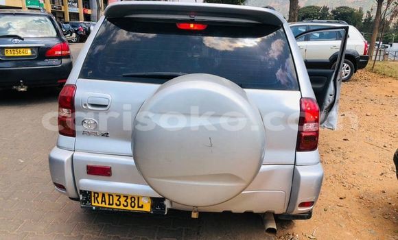 Acheter Occasion Voiture Toyota RAV4 Gris à Kigali, Rwanda Acheter Occasion Voiture Toyota RAV4 Gris à Kigali, Rwanda