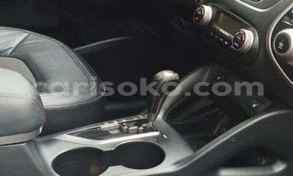 اشتري مستعمل Hyundai Tucson Gris سيارة في Kigali في Rwanda اشتري مستعمل Hyundai Tucson Gris سيارة في Kigali في Rwanda