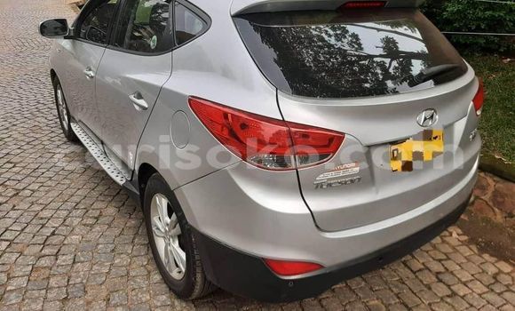 اشتري مستعمل Hyundai Tucson Gris سيارة في Kigali في Rwanda اشتري مستعمل Hyundai Tucson Gris سيارة في Kigali في Rwanda