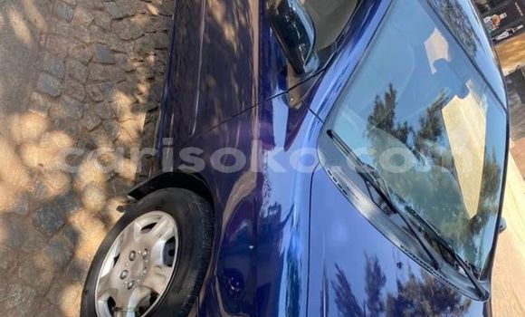اشتري مستعمل Toyota Corolla Bleu سيارة في Kigali في Rwanda اشتري مستعمل Toyota Corolla Bleu سيارة في Kigali في Rwanda