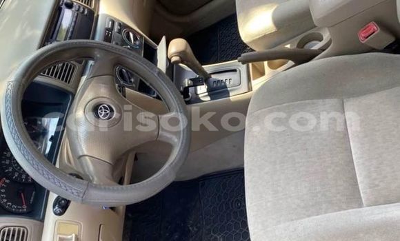اشتري مستعمل Toyota Corolla Bleu سيارة في Kigali في Rwanda اشتري مستعمل Toyota Corolla Bleu سيارة في Kigali في Rwanda