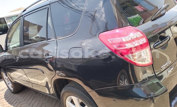 اشتري مستعمل Toyota RAV4 Noir سيارة في Kigali في Rwanda اشتري مستعمل Toyota RAV4 Noir سيارة في Kigali في Rwanda