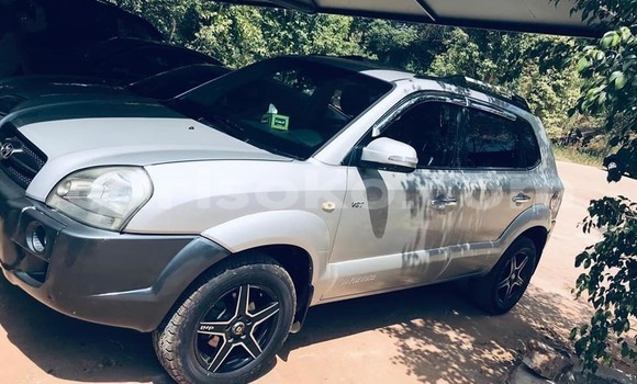 اشتري مستعمل Hyundai Tucson Gris سيارة في Kigali في Rwanda اشتري مستعمل Hyundai Tucson Gris سيارة في Kigali في Rwanda