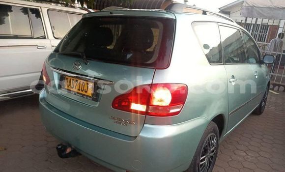Buy Used Toyota Avensis Verso Beige Car in Kigali in Rwanda Buy Used Toyota Avensis Verso Beige Car in Kigali in Rwanda