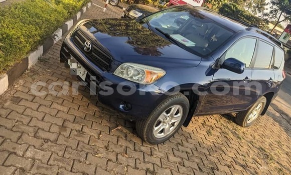 اشتري مستعمل Toyota RAV4 Noir سيارة في Kigali في Rwanda اشتري مستعمل Toyota RAV4 Noir سيارة في Kigali في Rwanda