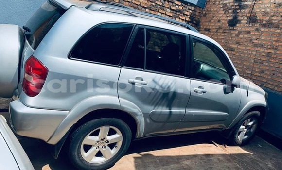اشتري مستعمل Toyota RAV4 Beige سيارة في Kigali في Rwanda اشتري مستعمل Toyota RAV4 Beige سيارة في Kigali في Rwanda
