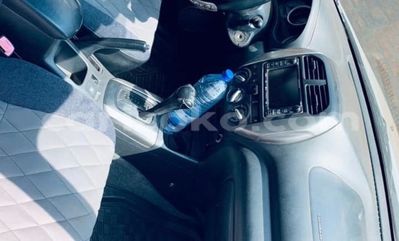 اشتري مستعمل Toyota RAV4 Beige سيارة في Kigali في Rwanda اشتري مستعمل Toyota RAV4 Beige سيارة في Kigali في Rwanda