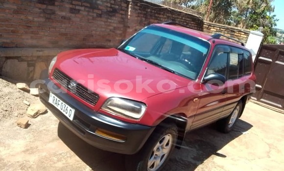 Sayi Na hannu Toyota RAV4 Rouge Mota in Kigali a Rwanda Sayi Na hannu Toyota RAV4 Rouge Mota in Kigali a Rwanda