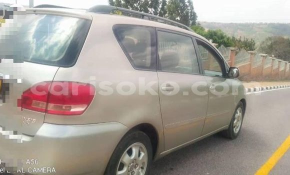 Buy Used Toyota Avensis Verso Beige Car in Kigali in Rwanda Buy Used Toyota Avensis Verso Beige Car in Kigali in Rwanda
