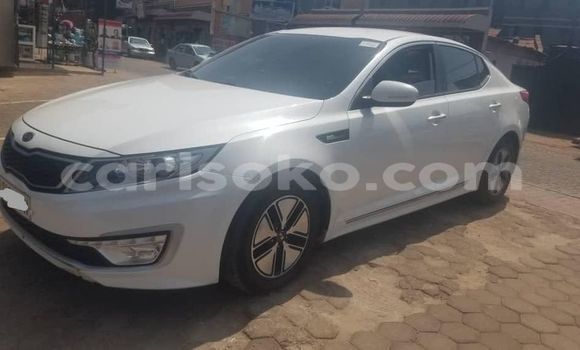 Buy Used Kia K5 White Car in Kigali in Rwanda Buy Used Kia K5 White Car in Kigali in Rwanda
