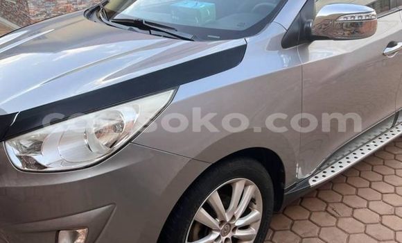 اشتري مستعمل Hyundai Tucson Gris سيارة في Kigali في Rwanda اشتري مستعمل Hyundai Tucson Gris سيارة في Kigali في Rwanda