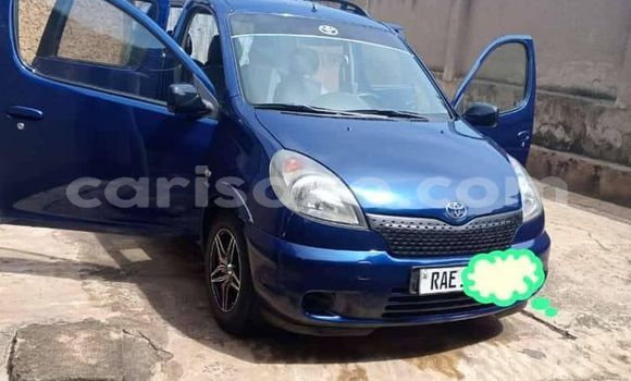 Buy Used Toyota Yaris Verso Blue Car in Kigali in Rwanda Buy Used Toyota Yaris Verso Blue Car in Kigali in Rwanda