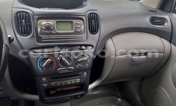 Buy Used Toyota Yaris Verso Blue Car in Kigali in Rwanda Buy Used Toyota Yaris Verso Blue Car in Kigali in Rwanda