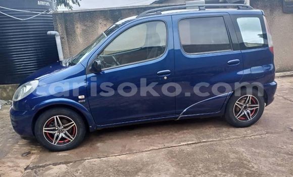 Buy Used Toyota Yaris Verso Blue Car in Kigali in Rwanda Buy Used Toyota Yaris Verso Blue Car in Kigali in Rwanda