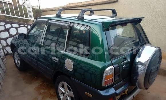 اشتري مستعمل Toyota RAV4 Vert سيارة في Kigali في Rwanda اشتري مستعمل Toyota RAV4 Vert سيارة في Kigali في Rwanda