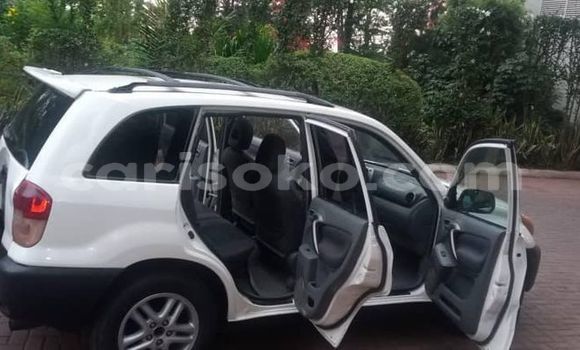 اشتري مستعمل Toyota RAV4 Blanc سيارة في Kigali في Rwanda اشتري مستعمل Toyota RAV4 Blanc سيارة في Kigali في Rwanda
