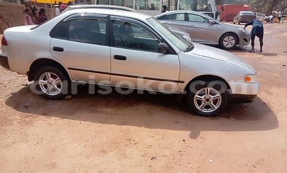 اشتري مستعمل Toyota Corolla Beige سيارة في Kigali في Rwanda اشتري مستعمل Toyota Corolla Beige سيارة في Kigali في Rwanda
