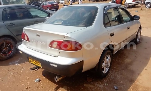 اشتري مستعمل Toyota Corolla Beige سيارة في Kigali في Rwanda اشتري مستعمل Toyota Corolla Beige سيارة في Kigali في Rwanda
