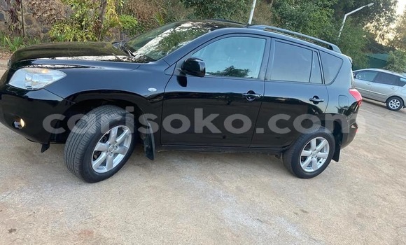 اشتري مستعمل Toyota RAV4 Noir سيارة في Kigali في Rwanda اشتري مستعمل Toyota RAV4 Noir سيارة في Kigali في Rwanda