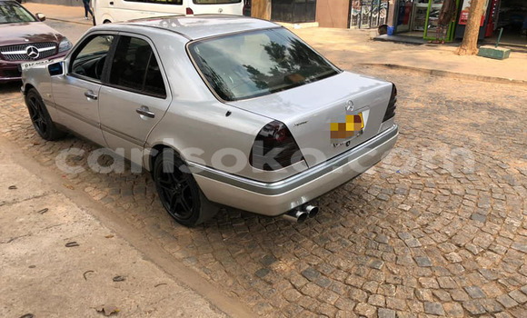 اشتري مستعمل Mercedes-Benz KOMPRESSOR Beige سيارة في Kigali في Rwanda اشتري مستعمل Mercedes-Benz KOMPRESSOR Beige سيارة في Kigali في Rwanda