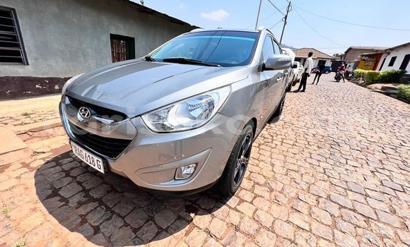 اشتري مستعمل Hyundai Tucson Gris سيارة في Kigali في Rwanda اشتري مستعمل Hyundai Tucson Gris سيارة في Kigali في Rwanda