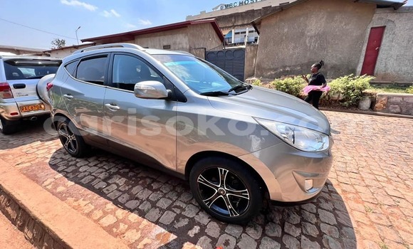 اشتري مستعمل Hyundai Tucson Gris سيارة في Kigali في Rwanda اشتري مستعمل Hyundai Tucson Gris سيارة في Kigali في Rwanda
