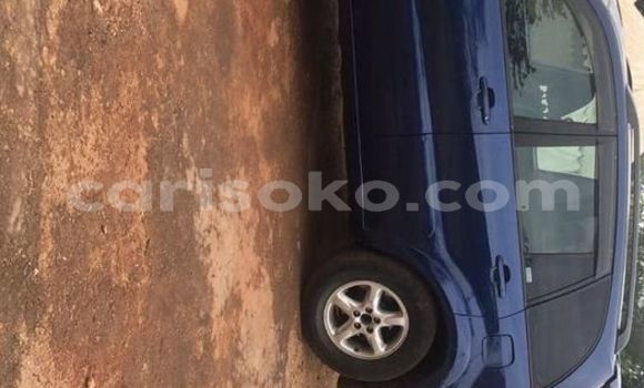 اشتري مستعمل Toyota RAV4 Bleu سيارة في Kigali في Rwanda اشتري مستعمل Toyota RAV4 Bleu سيارة في Kigali في Rwanda