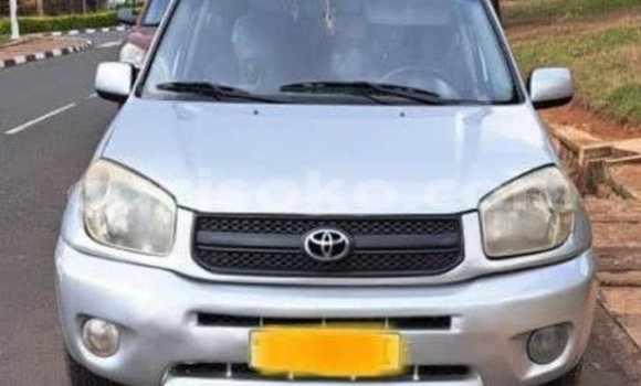 Acheter Occasion Voiture Toyota RAV4 Beige à Kigali, Rwanda Acheter Occasion Voiture Toyota RAV4 Beige à Kigali, Rwanda