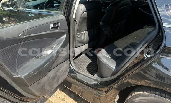 Acheter Occasion Voiture Hyundai Sonata Noir à Kigali, Rwanda Acheter Occasion Voiture Hyundai Sonata Noir à Kigali, Rwanda