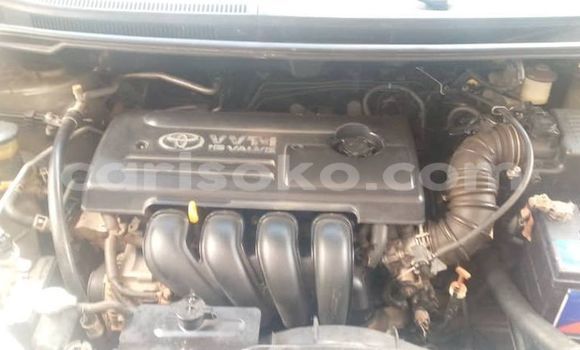 Acheter Occasion Voiture Toyota Corolla Verso Gris à Kigali, Rwanda Acheter Occasion Voiture Toyota Corolla Verso Gris à Kigali, Rwanda