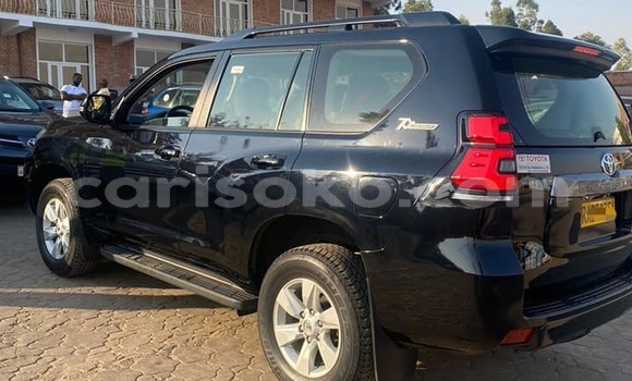 Buy Used Toyota Land Cruiser Black Car in Kigali in Rwanda Buy Used Toyota Land Cruiser Black Car in Kigali in Rwanda