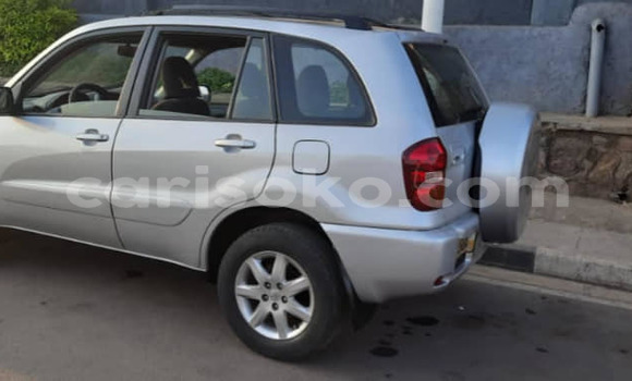 Sayi Na hannu Toyota RAV4 Autre Mota in Kigali a Rwanda Sayi Na hannu Toyota RAV4 Autre Mota in Kigali a Rwanda