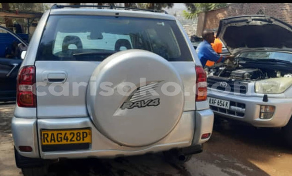 Sayi Na hannu Toyota RAV4 Autre Mota in Kigali a Rwanda Sayi Na hannu Toyota RAV4 Autre Mota in Kigali a Rwanda