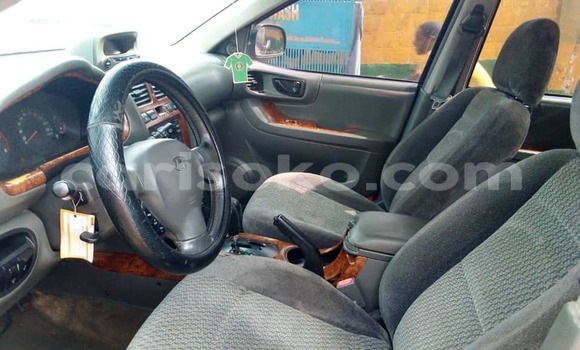 Sayi Na hannu Hyundai Santa Fe Noir Mota in Kigali a Rwanda Sayi Na hannu Hyundai Santa Fe Noir Mota in Kigali a Rwanda