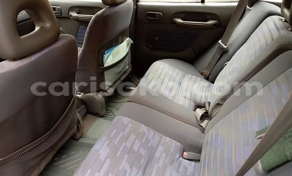 Sayi Na hannu Toyota RAV4 Noir Mota in Kigali a Rwanda Sayi Na hannu Toyota RAV4 Noir Mota in Kigali a Rwanda