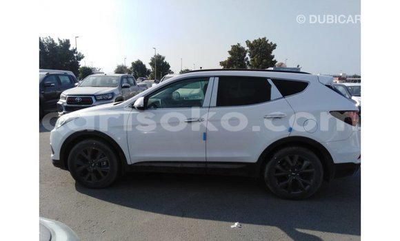 Sayi Imported Hyundai Santa Fe Blanc Mota in Import - Dubai a Rwanda Sayi Imported Hyundai Santa Fe Blanc Mota in Import - Dubai a Rwanda
