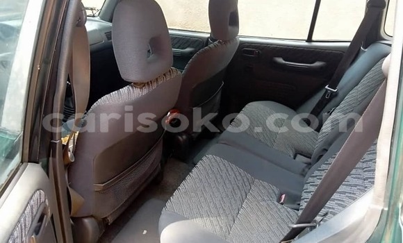 Sayi Na hannu Toyota RAV4 Vert Mota in Kigali a Rwanda Sayi Na hannu Toyota RAV4 Vert Mota in Kigali a Rwanda