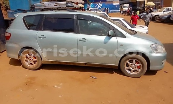 Sayi Na hannu Toyota Ipsum Beige Mota in Kigali a Rwanda Sayi Na hannu Toyota Ipsum Beige Mota in Kigali a Rwanda