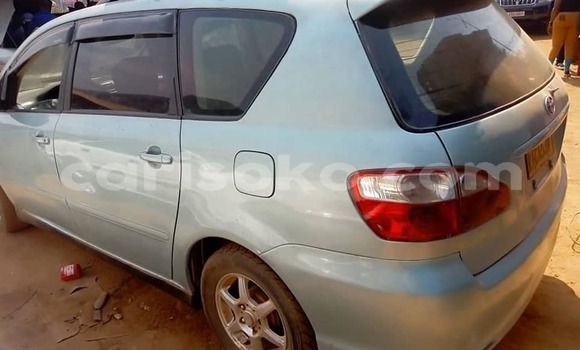 Sayi Na hannu Toyota Ipsum Beige Mota in Kigali a Rwanda Sayi Na hannu Toyota Ipsum Beige Mota in Kigali a Rwanda