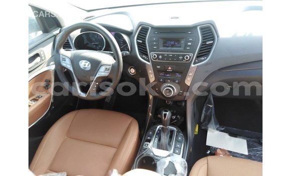 Sayi Imported Hyundai Santa Fe Blanc Mota in Import - Dubai a Rwanda Sayi Imported Hyundai Santa Fe Blanc Mota in Import - Dubai a Rwanda
