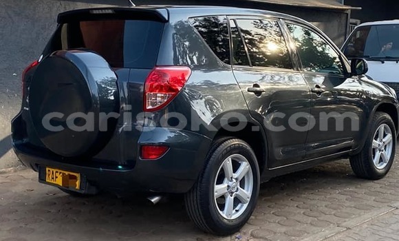 Sayi Na hannu Toyota RAV4 Noir Mota in Kigali a Rwanda Sayi Na hannu Toyota RAV4 Noir Mota in Kigali a Rwanda
