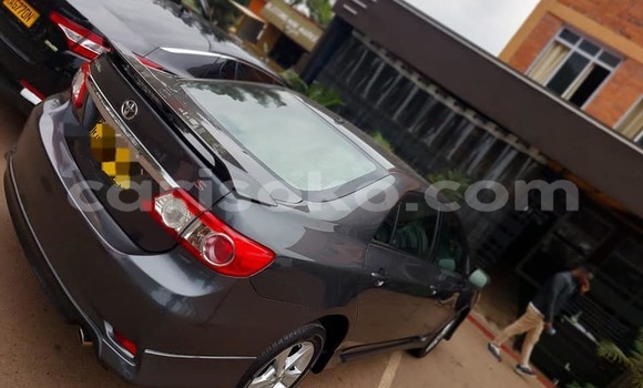 Sayi Na hannu Toyota Corolla Gris Mota in Kigali a Rwanda Sayi Na hannu Toyota Corolla Gris Mota in Kigali a Rwanda
