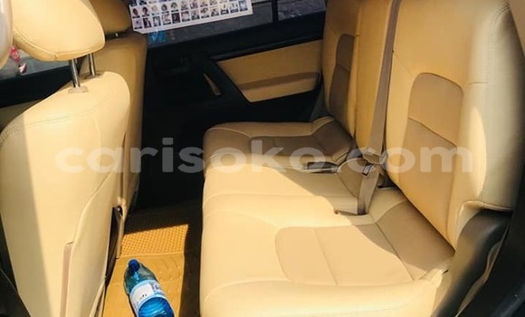 Sayi Na hannu Toyota Land Cruiser Noir Mota in Kigali a Rwanda Sayi Na hannu Toyota Land Cruiser Noir Mota in Kigali a Rwanda