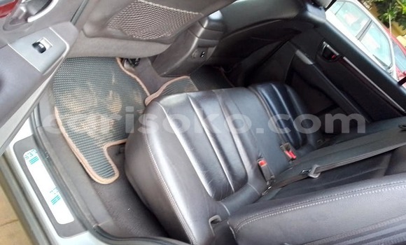 Sayi Na hannu Hyundai Santa Fe Noir Mota in Kigali a Rwanda Sayi Na hannu Hyundai Santa Fe Noir Mota in Kigali a Rwanda