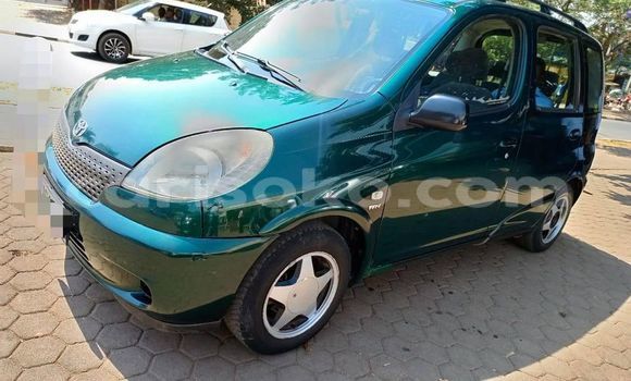 Buy Used Toyota Yaris Verso Green Car in Kigali in Rwanda Buy Used Toyota Yaris Verso Green Car in Kigali in Rwanda